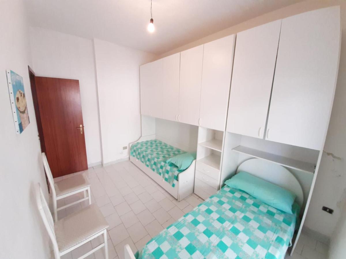 Casa Vacanze Andreana Lägenhet Letojanni Exteriör bild