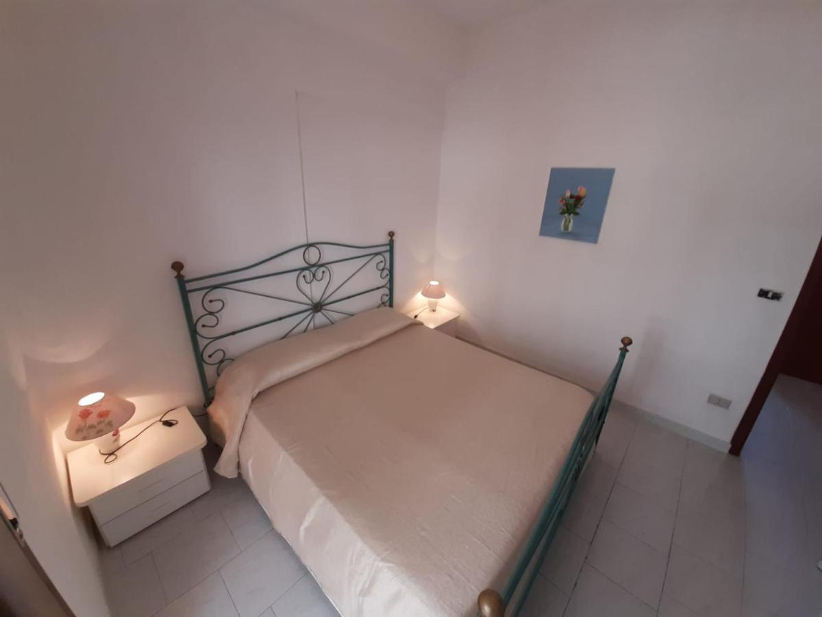 Casa Vacanze Andreana Lägenhet Letojanni Exteriör bild